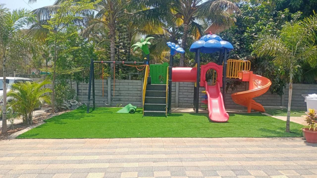 The Candlewood Resort Murud  Exterior photo